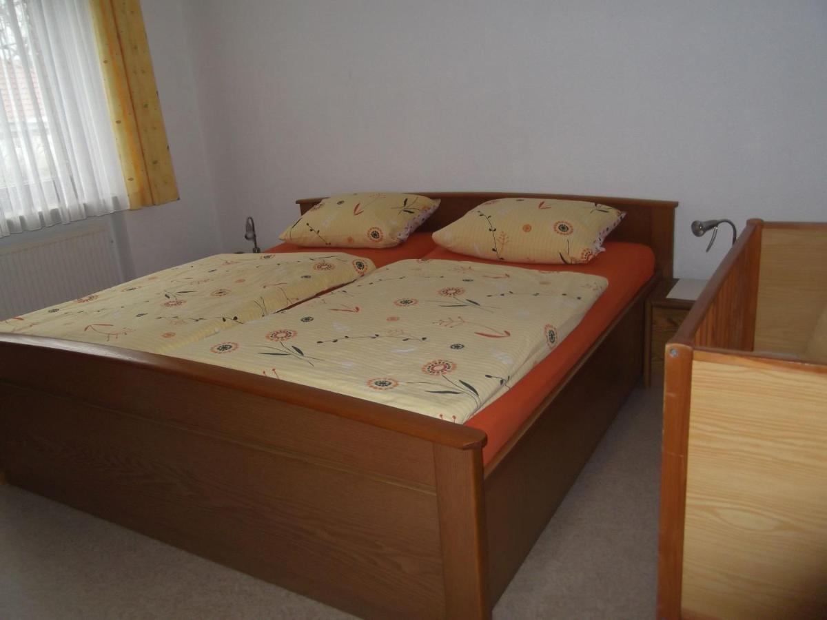Ferienhaus Und Ferienwohnung Knappstein Moehnesee Ngoại thất bức ảnh